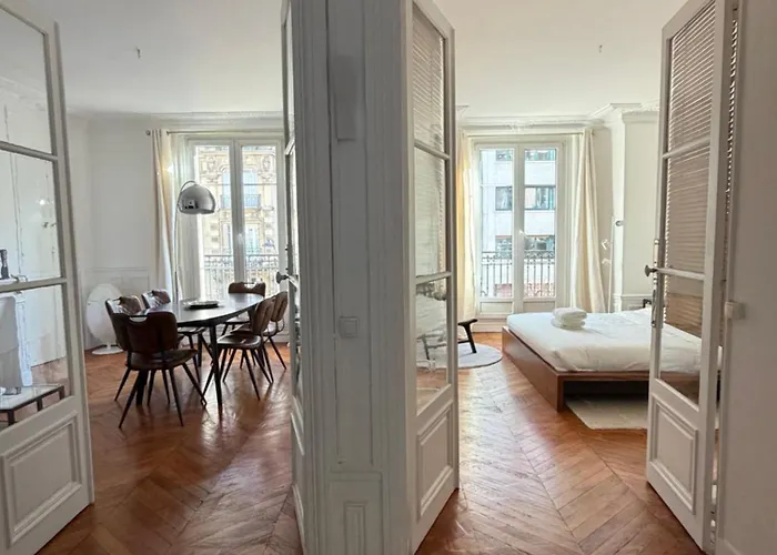 Cosy Haussmanian